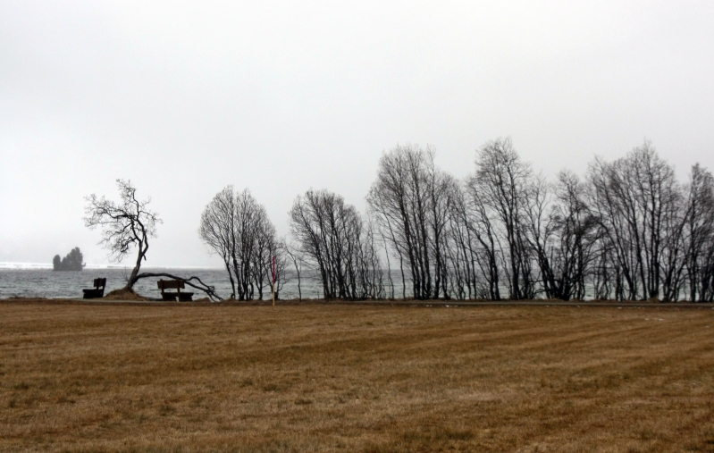innehalten links oben...